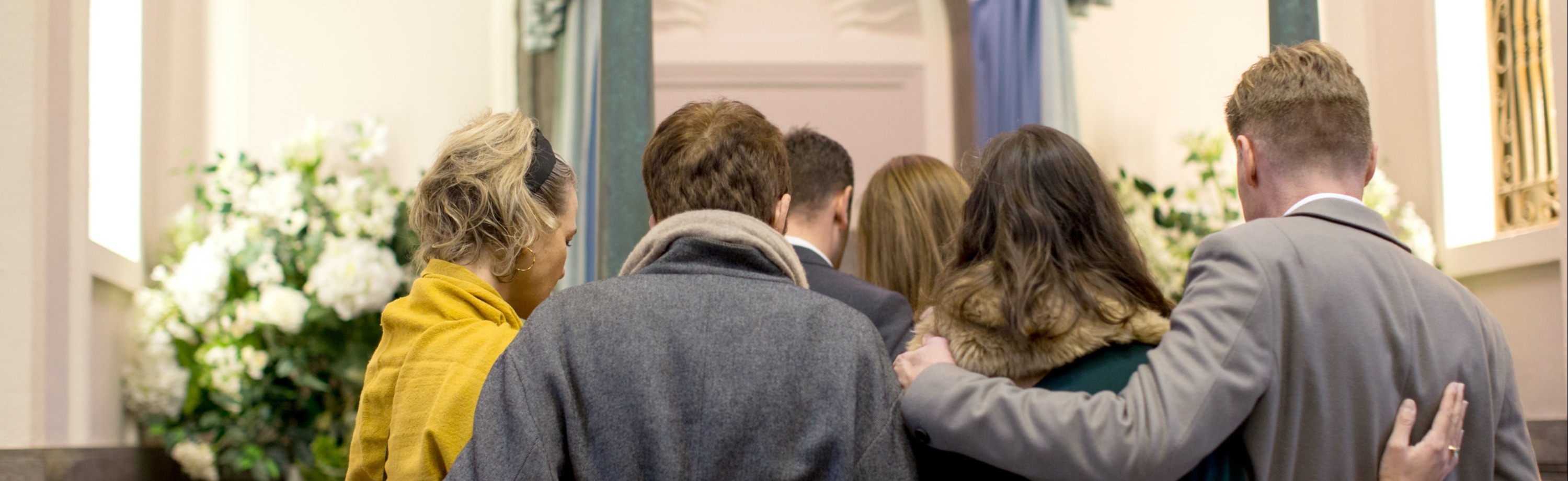 Церемонії Вшанування Прожитого Життя 🕯️🌿